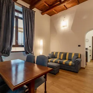 piazza-di-spagna-elegant-apartment.it-romehotels.com/
